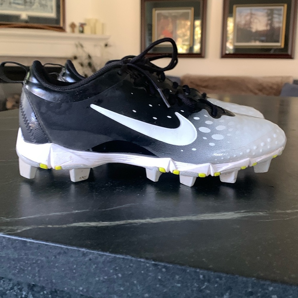 NIKE Softball Cleats